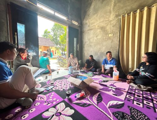 Pendampingan Pembuatan Pupuk Kompos dari Limbah Kohe Sapi